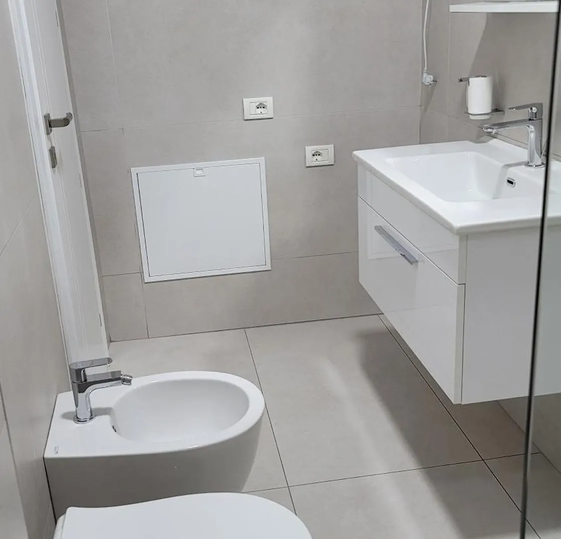 Sea Gate Apartment Durres 0*,